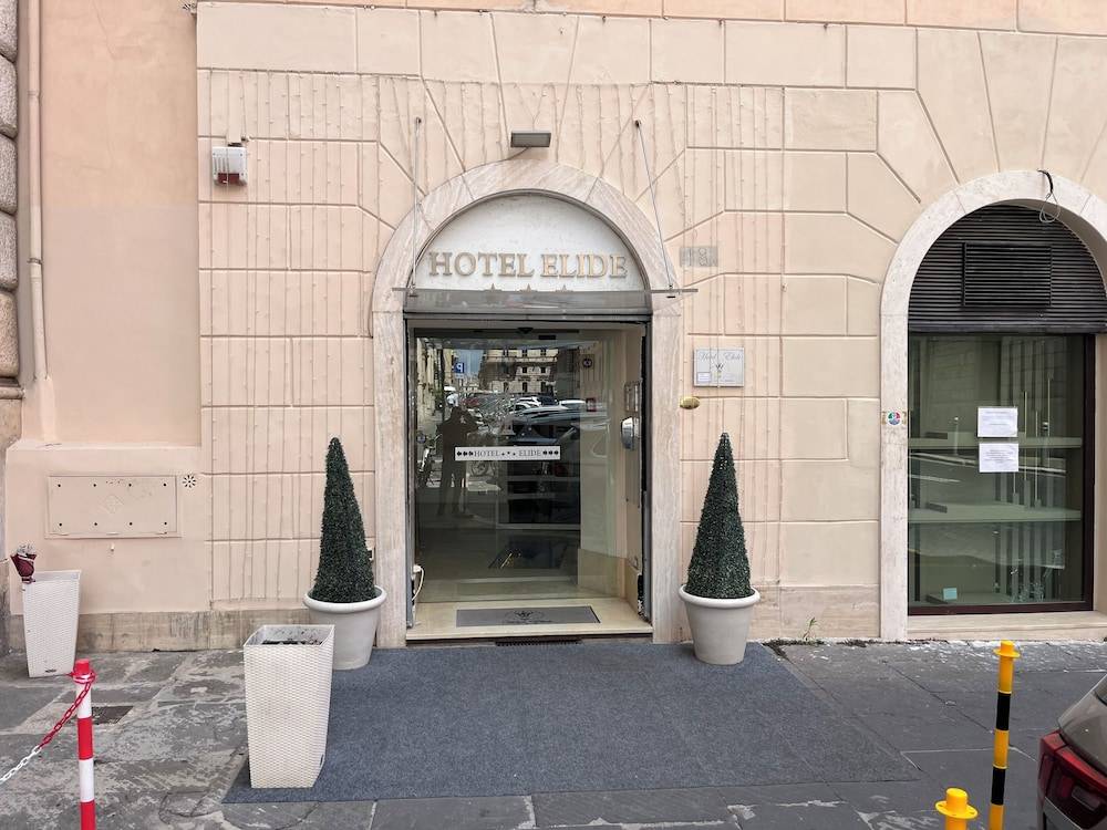 Hotel Elide 1