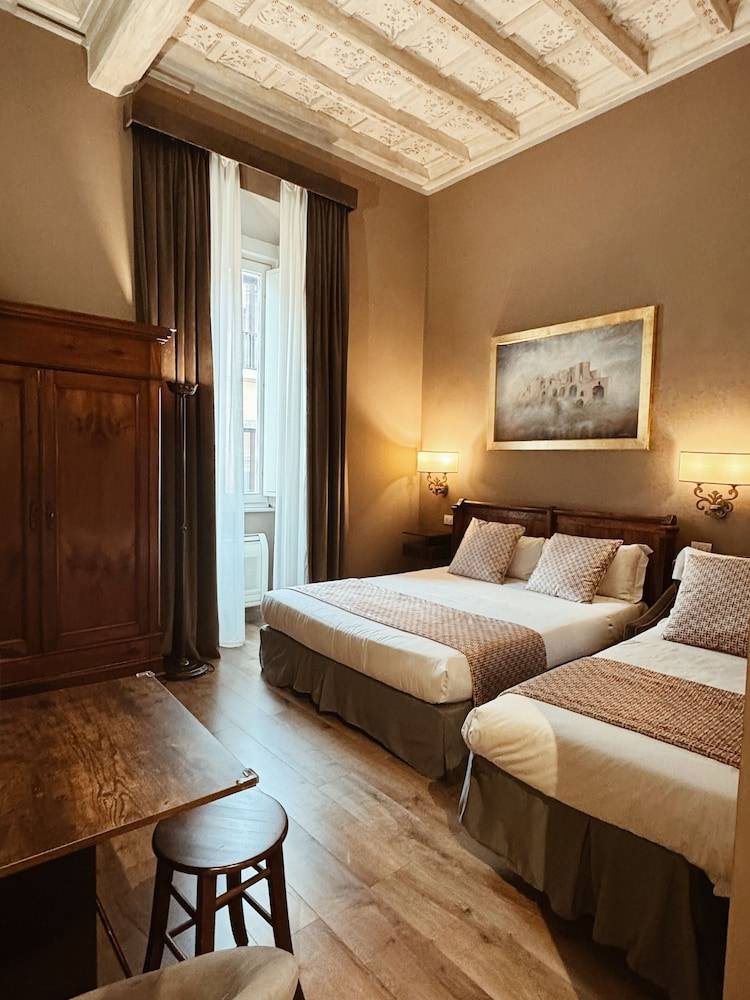 Residenza Sciarra Suites 1