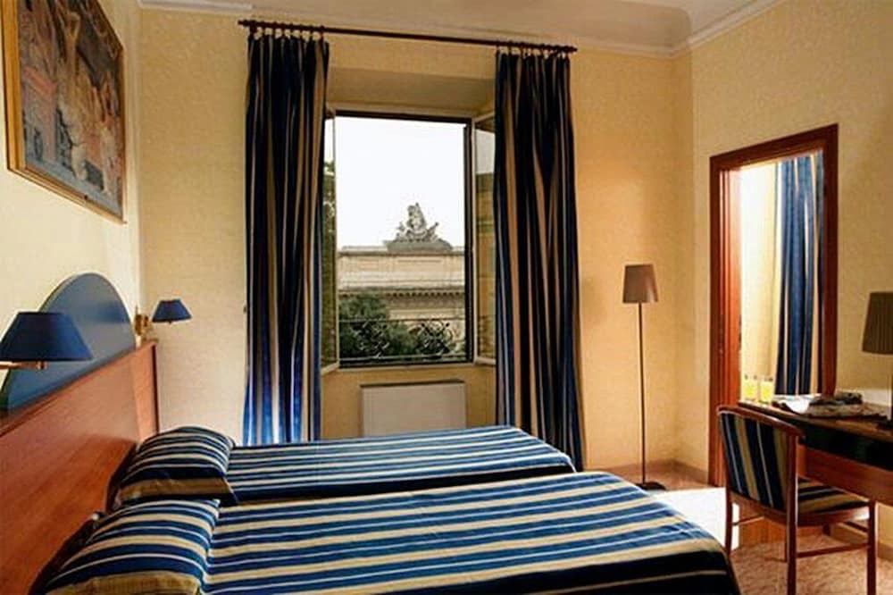 Hotel Kennedy 1