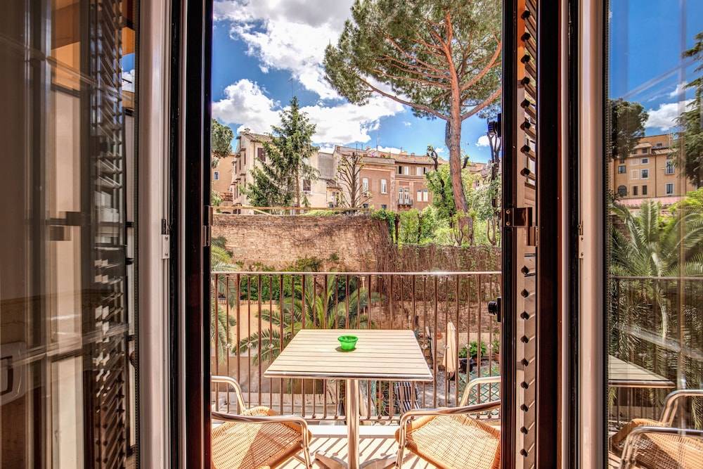 Hotel Verona Rome 1