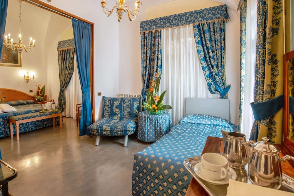 Hotel Santa Prisca 2