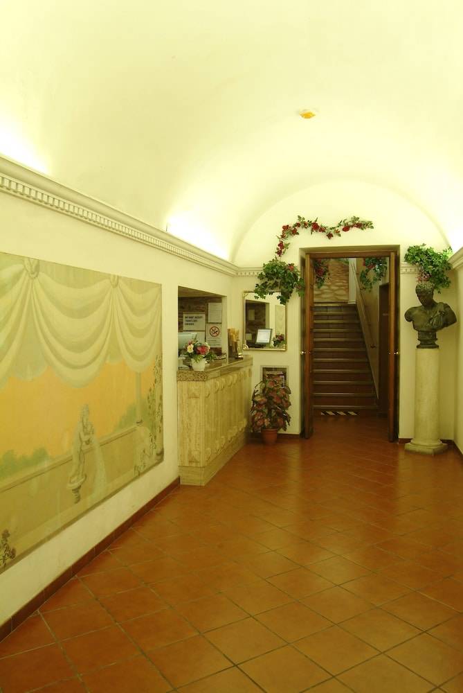 Hotel Tirreno 2