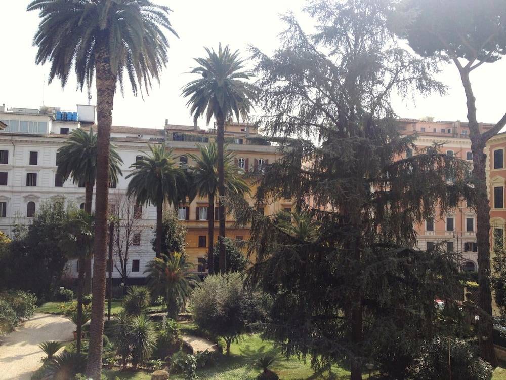 Capitolium Rooms 1