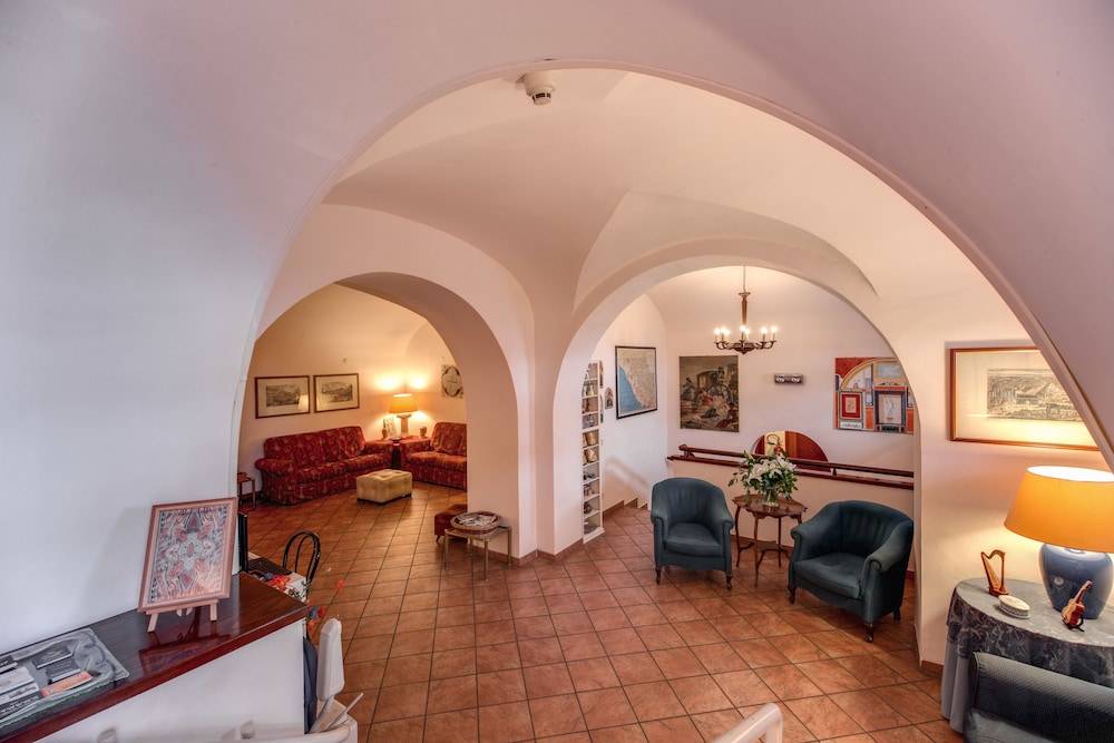 Hotel Corona 2
