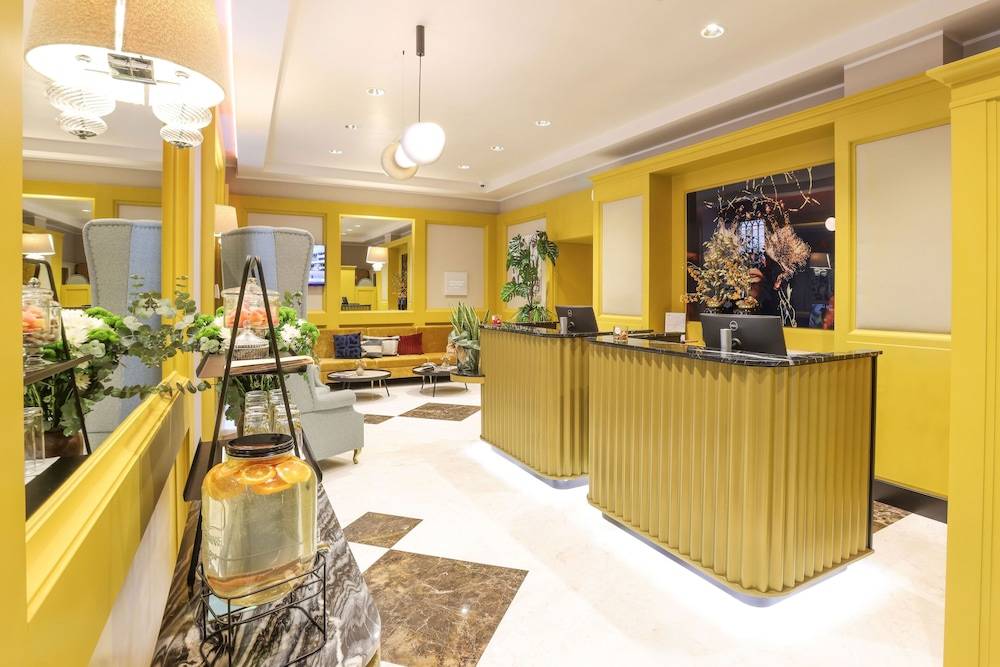 Leonardo Boutique Hotel Rome Monti 2