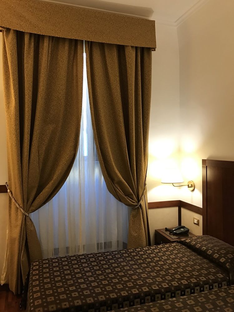 HOTEL SELECT 2