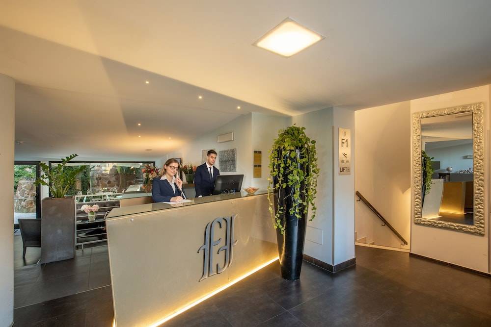 Fragrance Hotel St. Peter 2