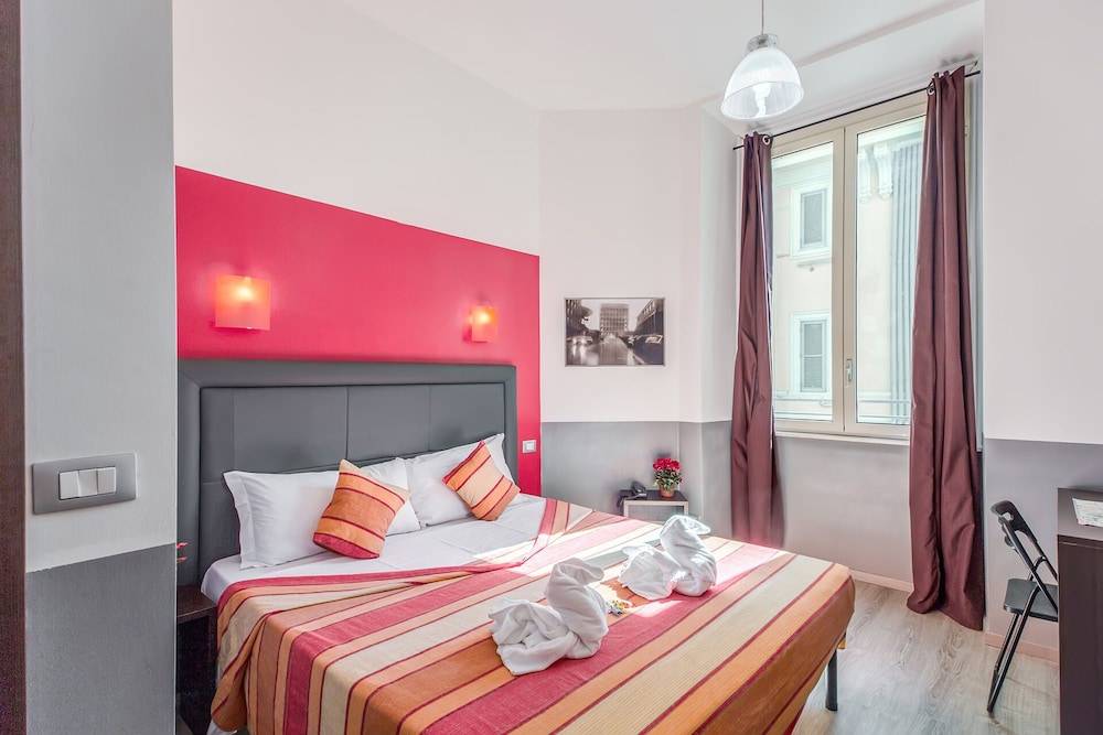 MF Hotel 1
