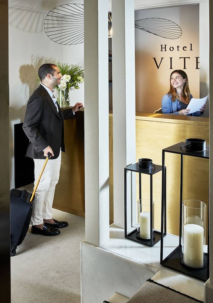 HOTEL VITE - By Naman Hotellerie 2