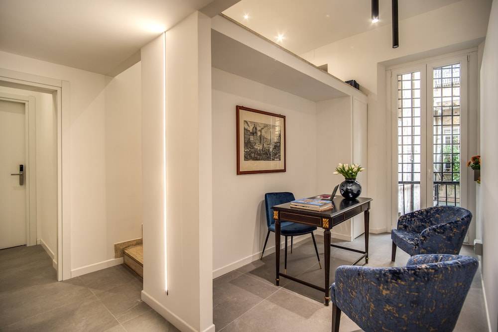 Little Queen Suite 2