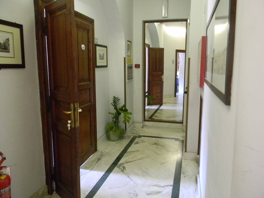 Hotel Primavera 2