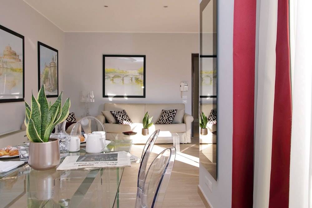 Piazzetta Margutta - My Extra Home 1