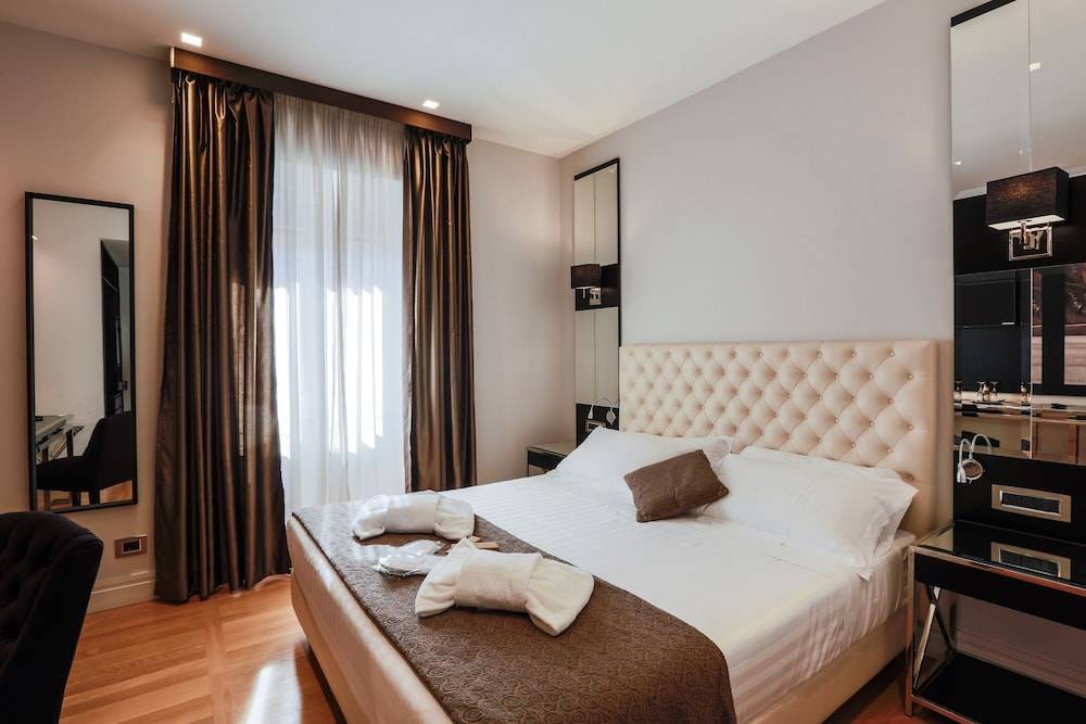 Floris Hotel 1