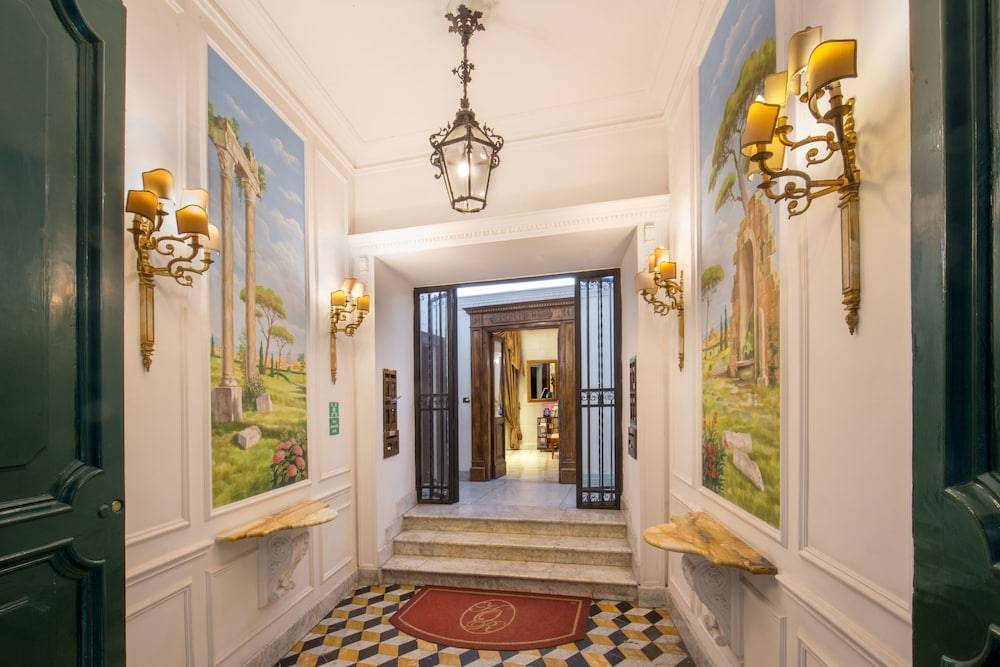 Suite Opera Rooms 1