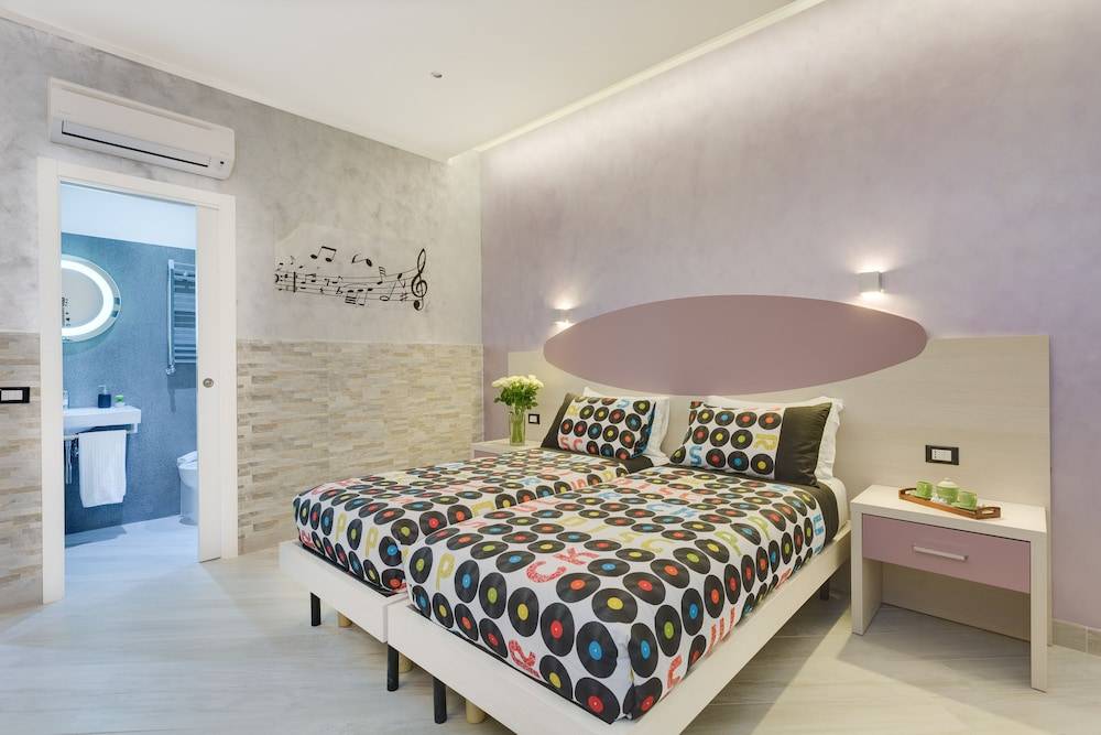 Excellence Suite 2