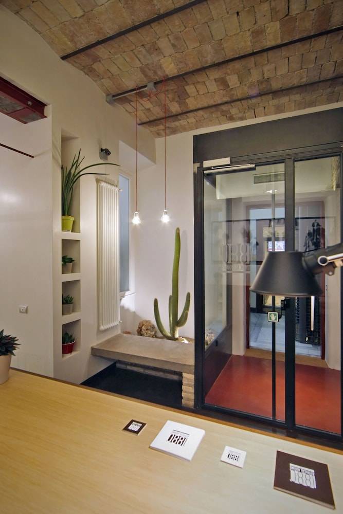 Atypical Rooms 2