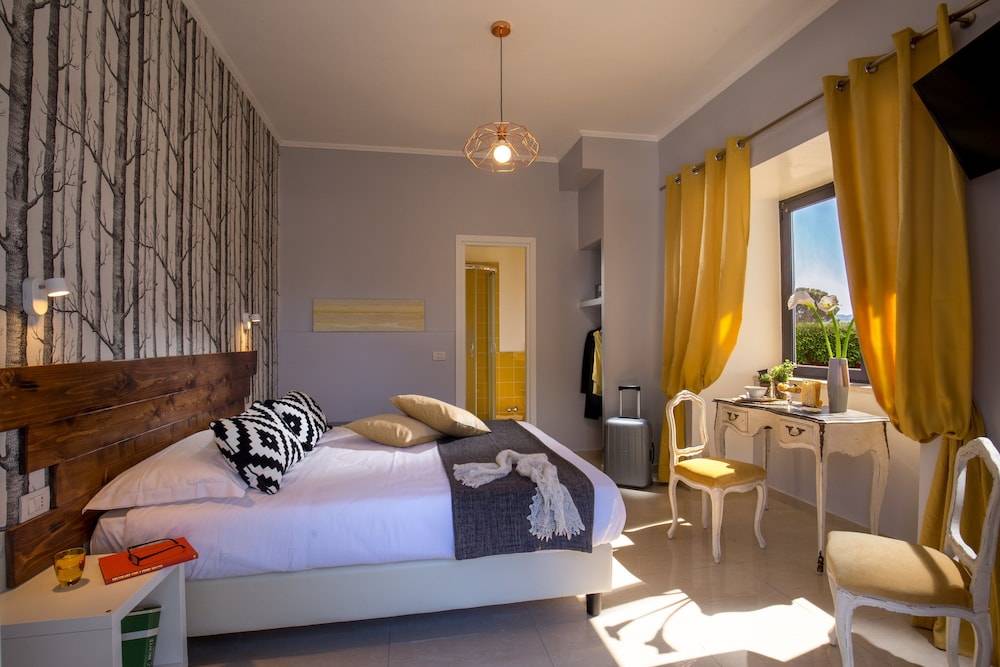 Urban Garden Hotel 1