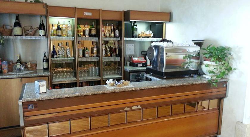 Hotel Villa Aricia 1