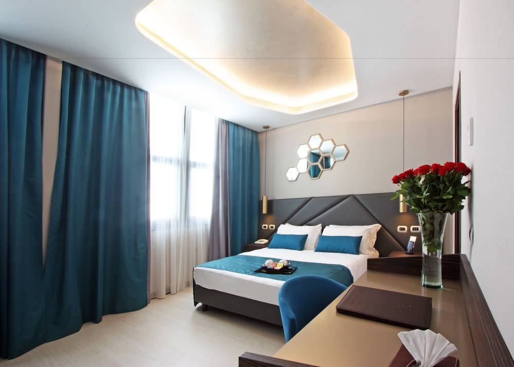 The Hive Hotel 1