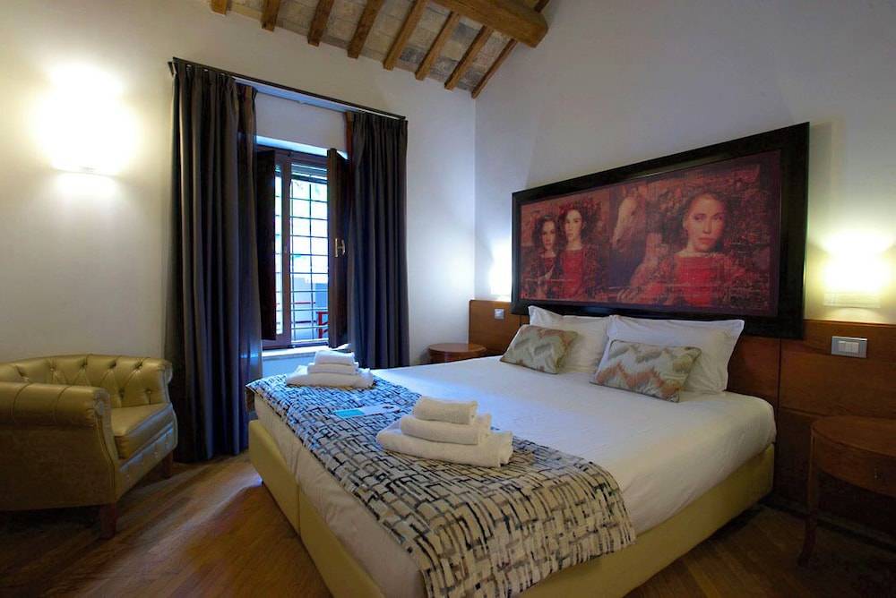 St. Peter' Six Rooms & Suites 1