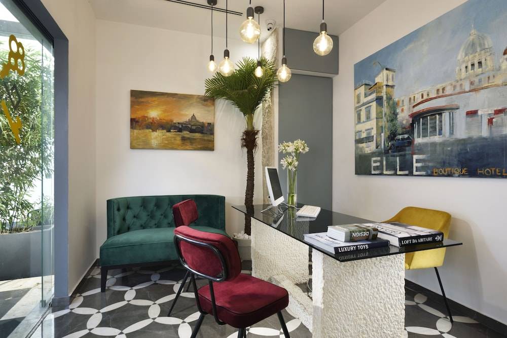 Le Boutique Hotel 2