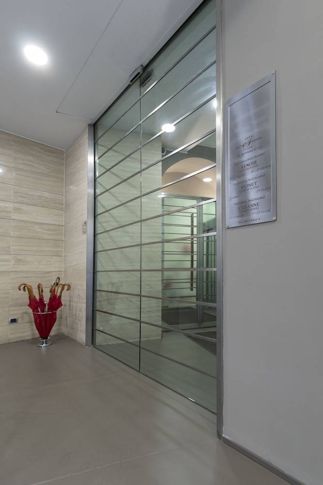 Stendhal Luxury Suites 2