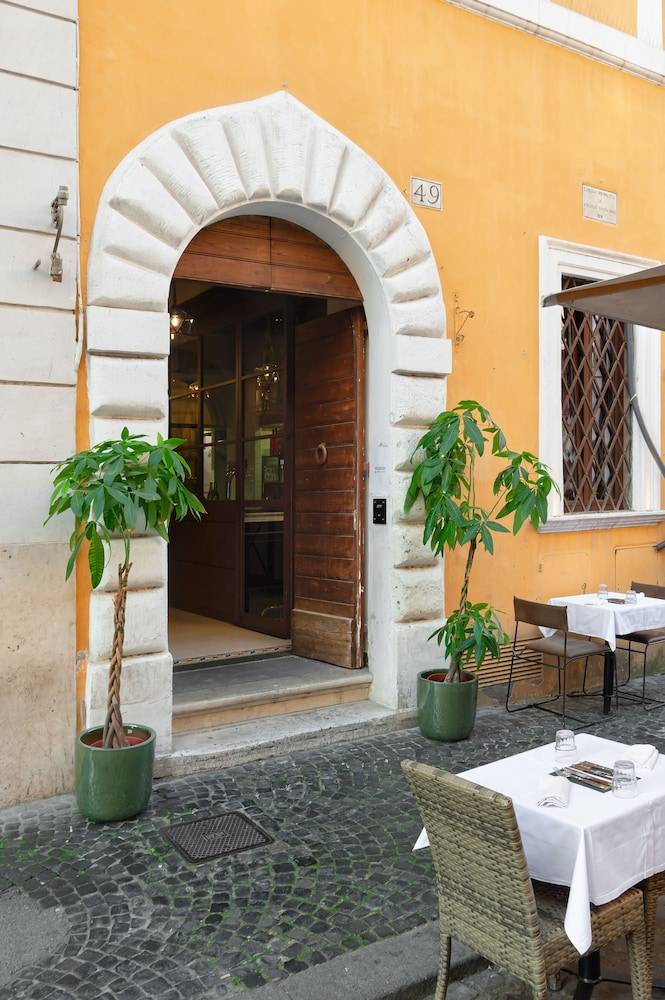 Passpartout Boutique Palace 1