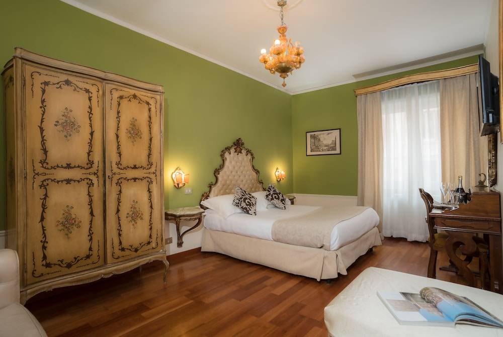Sotto La Cupola 1