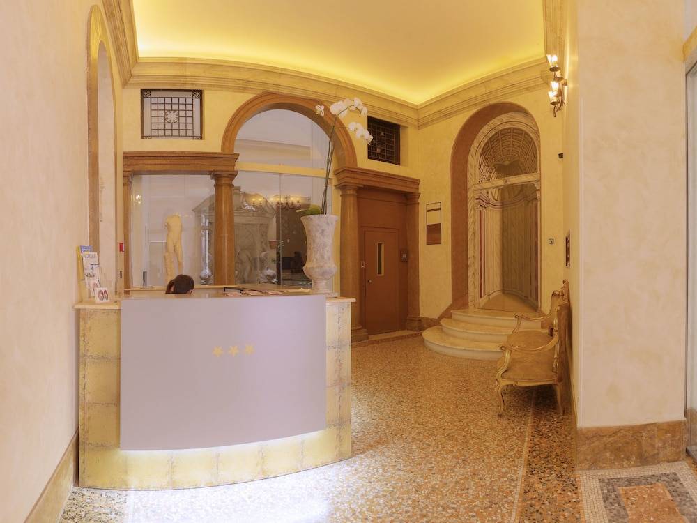 Antica Dimora Delle Cinque Lune 2