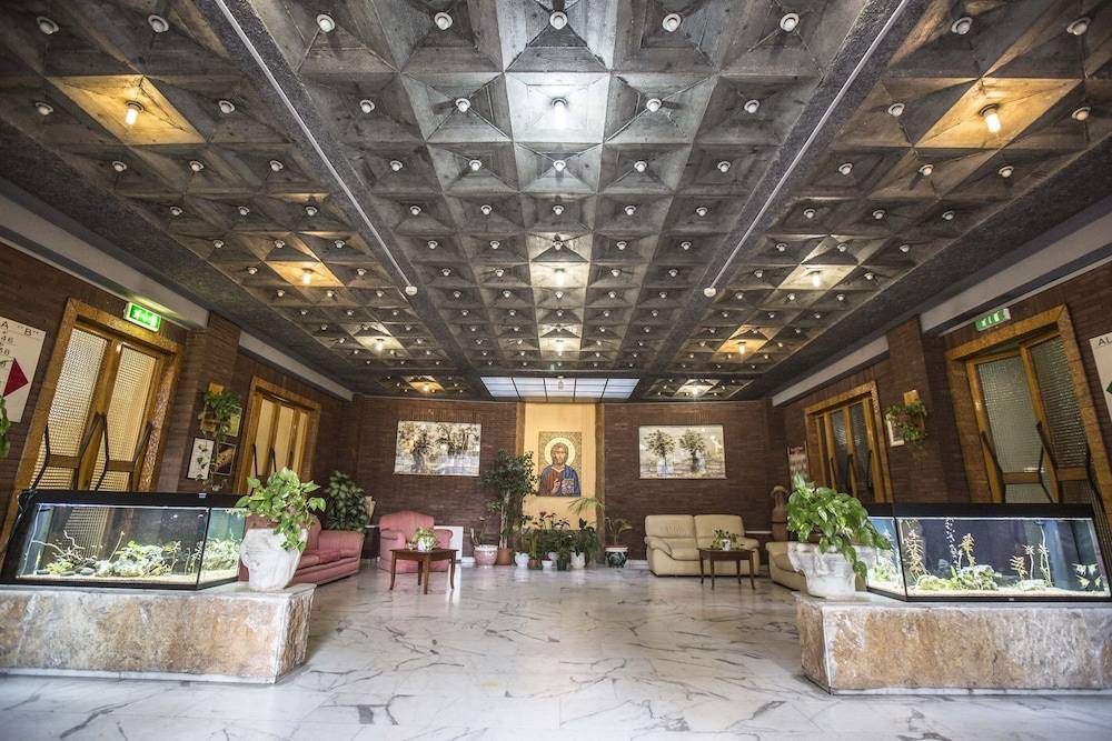 Casa Piccole Ancelle di Cristo Re 1