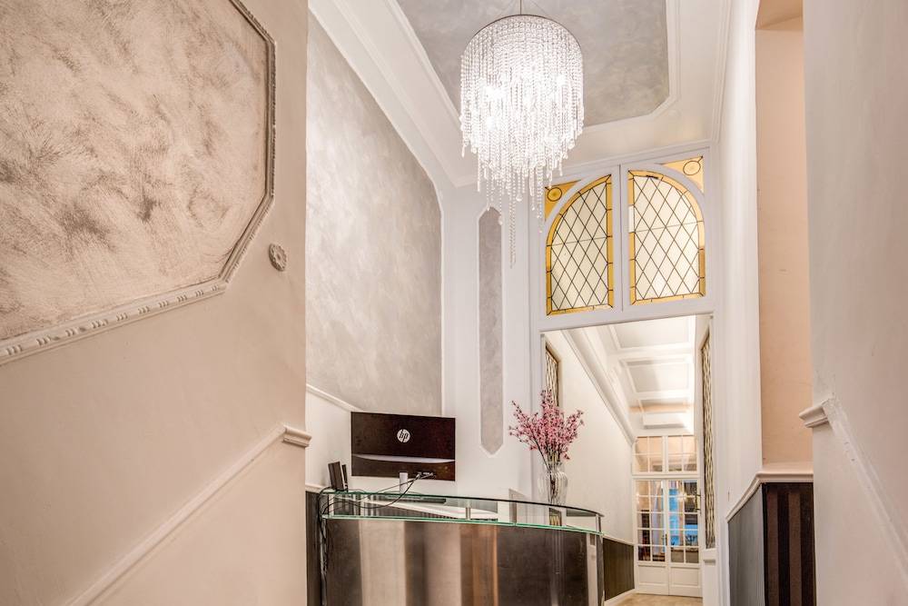 Suite in Rome Veneto 2