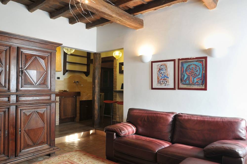 Luxury Trastevere 1