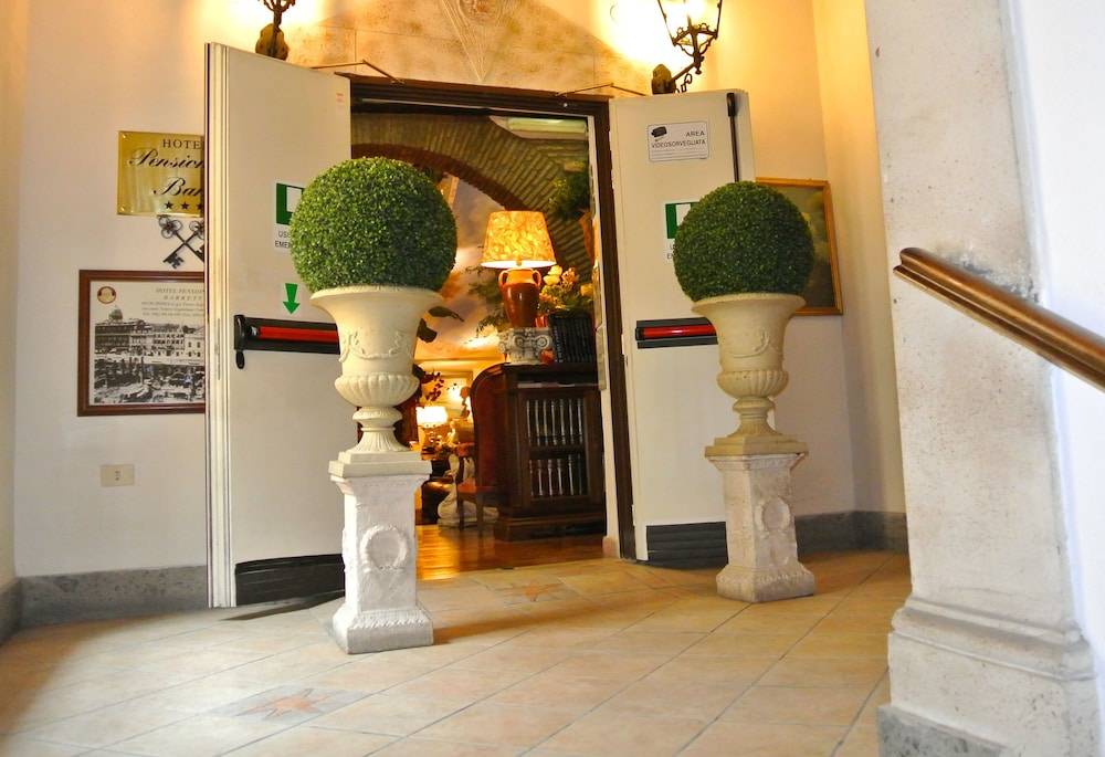 Hotel Barrett 2