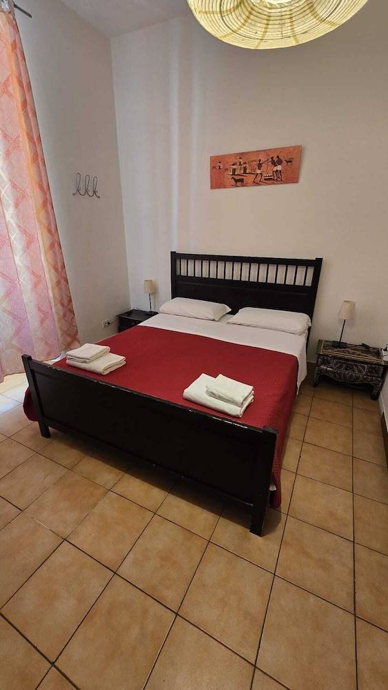Meltin' Rome Guest House 1