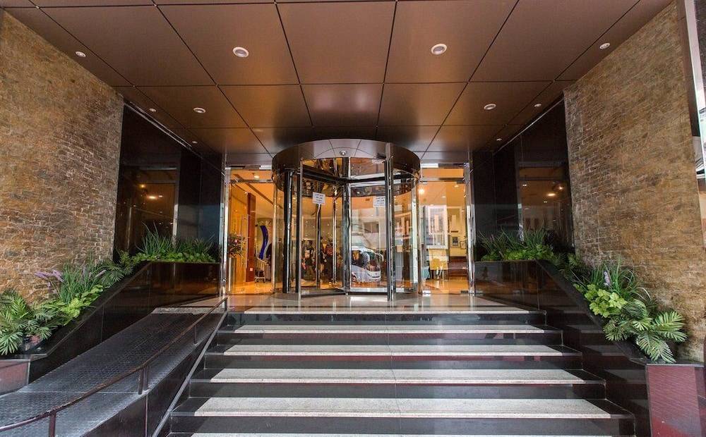 Grand Central Hotel 1