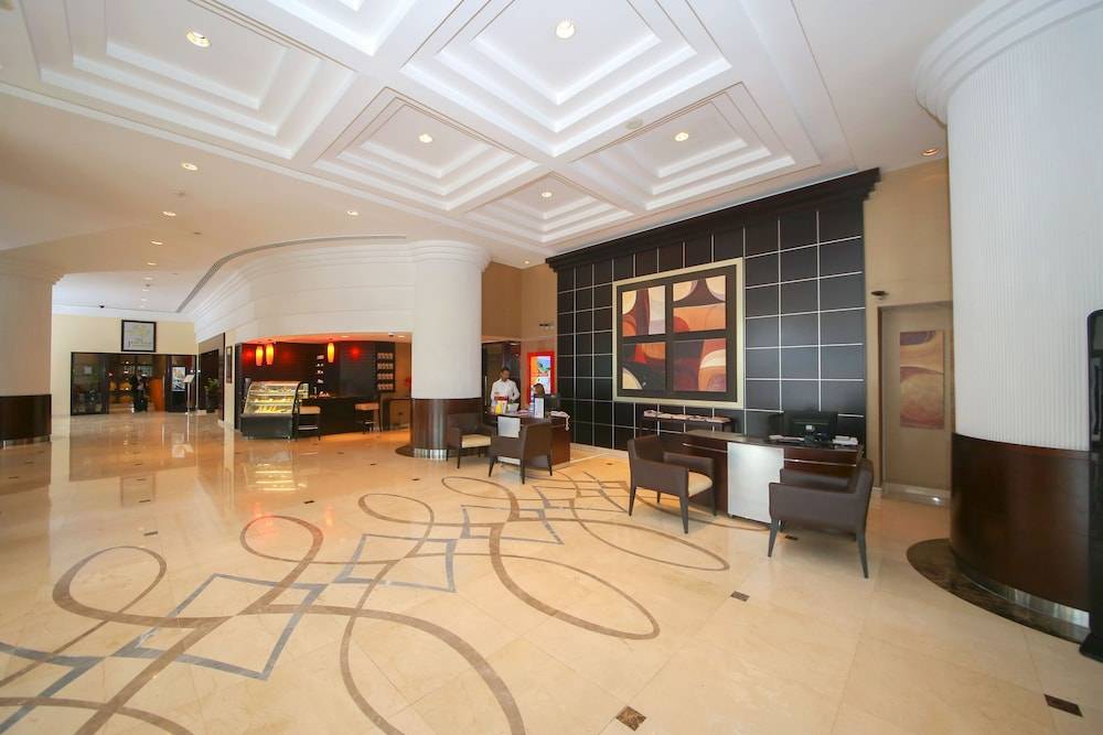 Ramada Plaza by Wyndham Dubai Deira 2