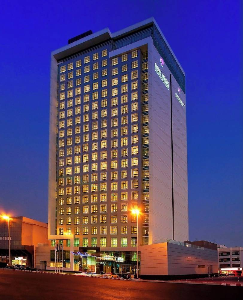 Park Regis Kris Kin Hotel 1