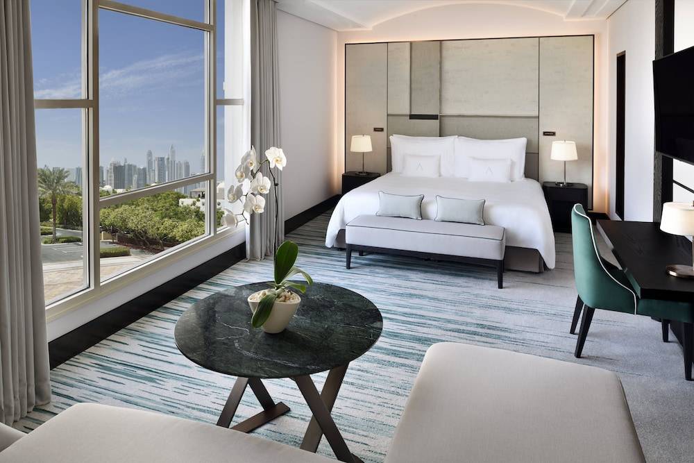 Address Montgomerie 2