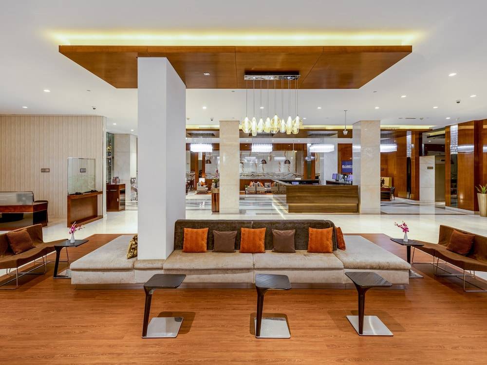 Flora Al Barsha Hotel At The Mall 2