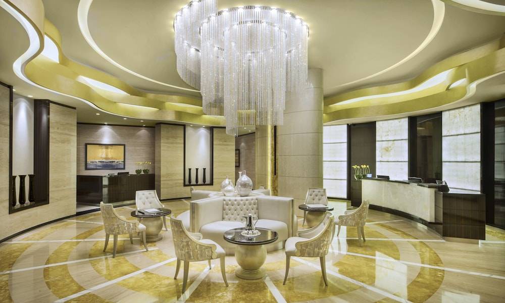 DAMAC Maison Cour Jardin 1