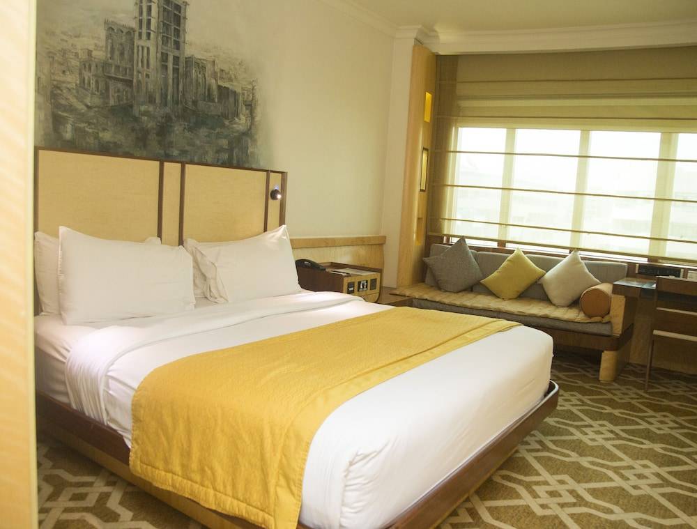 Marco Polo Hotel 1