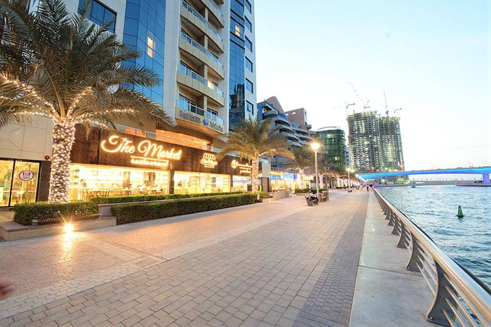 Pearl Marina Hotel Apartments 1
