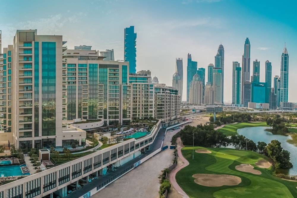 Vida Emirates Hills 1