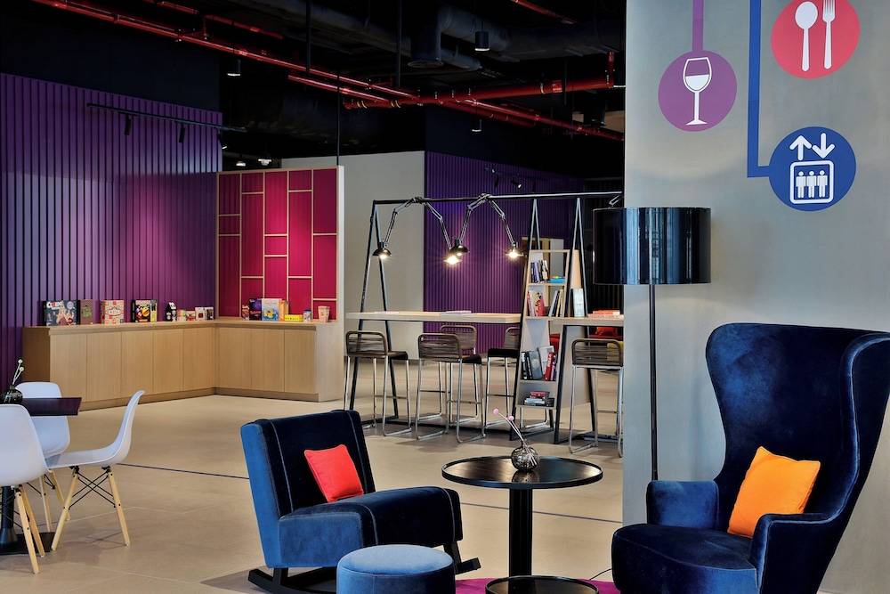 Aloft by Marriott Dubai Airport 2