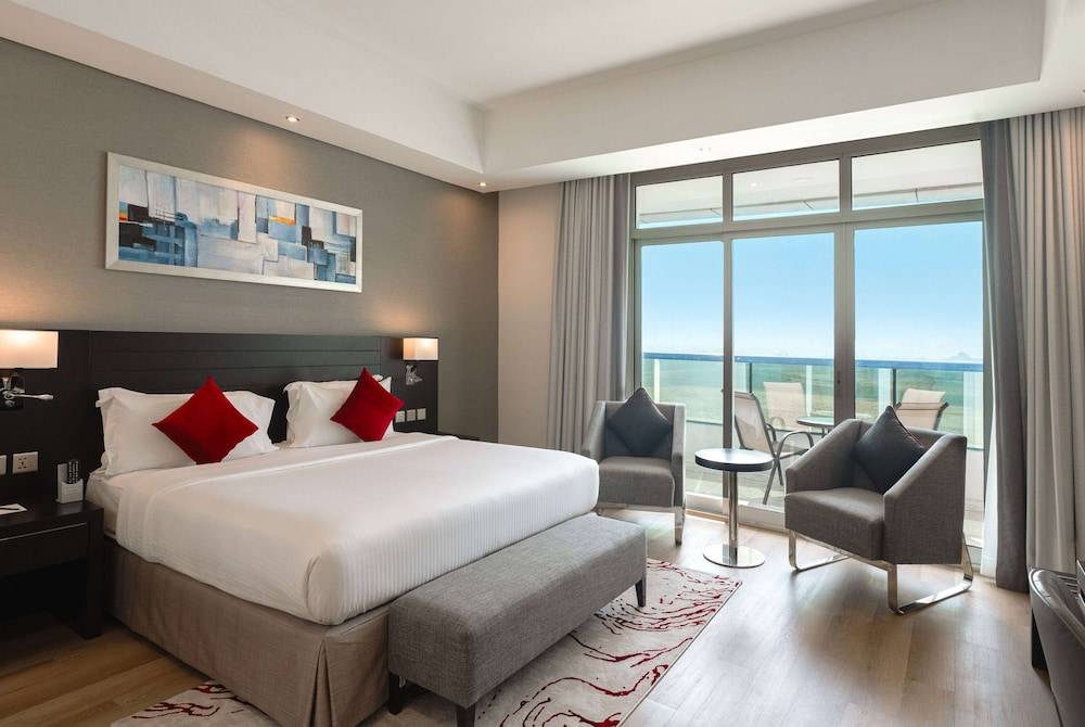 Ramada by Wyndham Dubai Barsha Heights 1