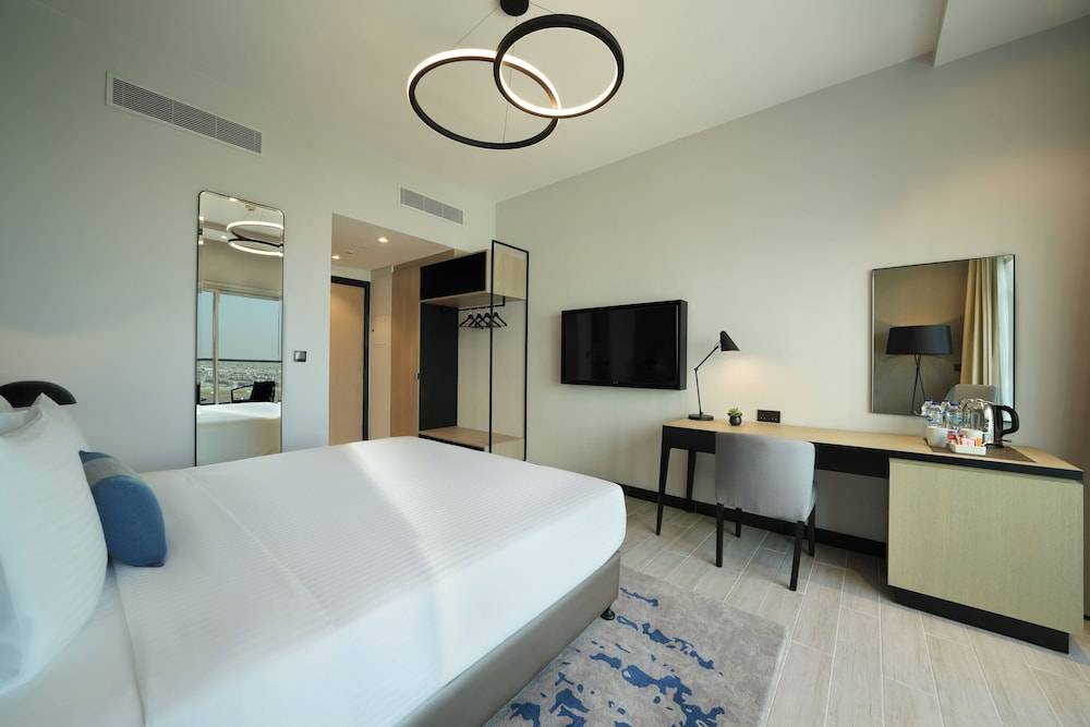 DAMAC Hills 2 Hotel, an Edge by Rotana Hotel 1
