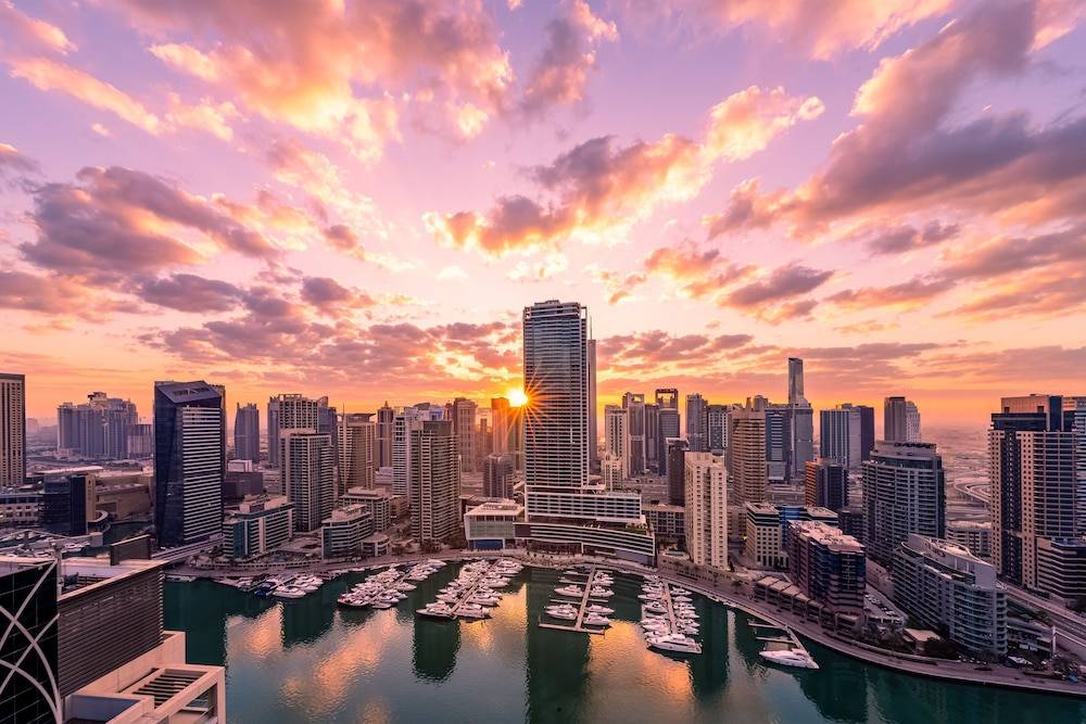 Vida Dubai Marina & Yacht Club 1