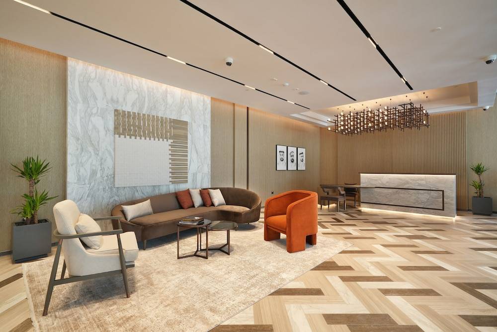 Cheval Maison - The Palm 2