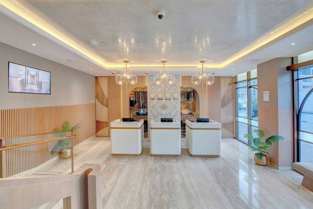 Regency Luxury Suites 1