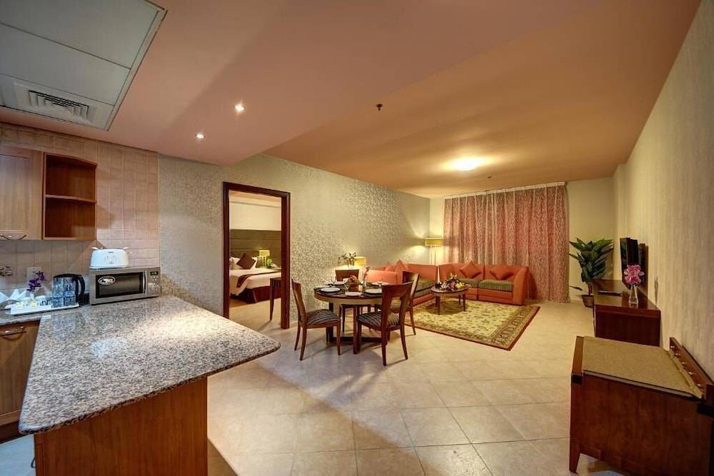 Al Manar Grand Hotel Apartment 1